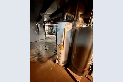 11 Phillips Ave, Lynn, MA 01902 - Photo 30