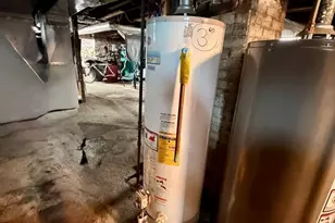 11 Phillips Ave, Lynn, MA 01902 - Photo 30