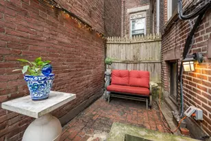 26 Unity St, Boston, MA 02113 - Photo 24