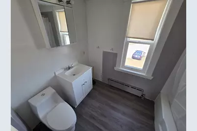 1260 Grafton St, Worcester, MA 01604 - Photo 10