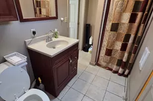 1260 Grafton St, Worcester, MA 01604 - Photo 16