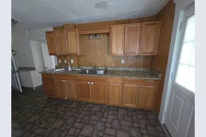 1260 Grafton St, Worcester, MA 01604 - Photo 8