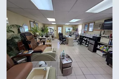 1260 Grafton St, Worcester, MA 01604 - Photo 6