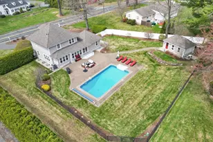 34 Main St, Wilbraham, MA 01095 - Photo 2