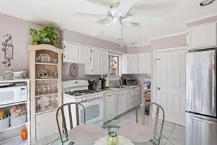 20 Jennings Rd, Waltham, MA 02451 - Photo 6