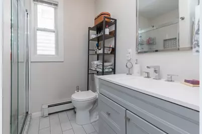 420 E 6th #2, Boston, MA 02127 - Photo 16