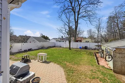 59 Woodmont St, West Springfield, MA 01089 - Photo 24