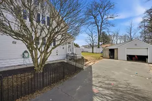 59 Woodmont St, West Springfield, MA 01089 - Photo 30