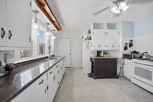 59 Woodmont St, West Springfield, MA 01089 - Photo 14