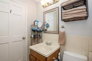 96 Derby St, Salem, MA 01970 - Photo 16