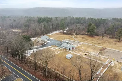 190 Hardwick, Petersham, MA 01366 - Photo 8