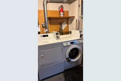 45 Howe St #4, Boston, MA 02125 - Photo 8