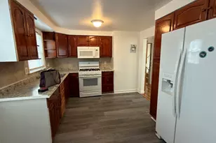 45 Howe St, Boston, MA 02125 - Photo 2