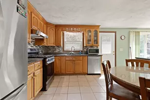 26 Sandy Ridge Cir, Sharon, MA 02067 - Photo 8