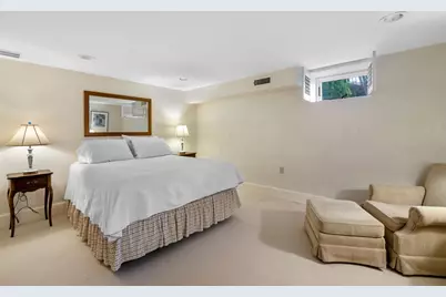 16 Coolidge Road, Marblehead, MA 01945 - Photo 34