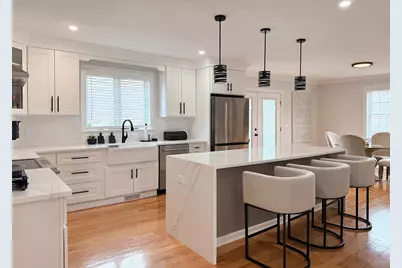 16 Palmer St, Brockton, MA 02301 - Photo 6