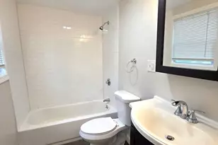 71 Pratt St, Avon, MA 02322 - Photo 8