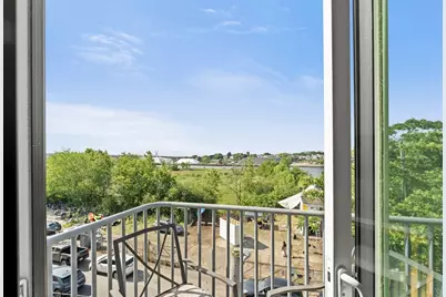 191 Condor St #9, Boston, MA 02128 - Photo 16