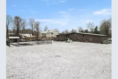 246 East Main Street, Georgetown, MA 02766 - Photo 32