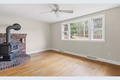 18 Moosewood St, Billerica, MA 01821 - Photo 16