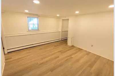 34 F St, Hull, MA 02045 - Photo 32