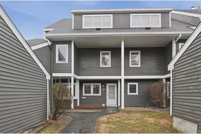 210 Beacon Park #210, Webster, MA 01570 - Photo 2