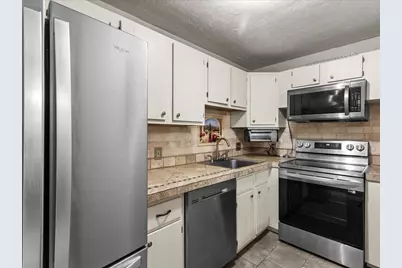 21 Erick Rd #32, Mansfield, MA 02048 - Photo 8