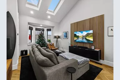 760 E Broadway #U:2, Boston, MA 02127 - Photo 6