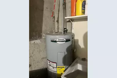 164 Union St #164, Lawrence, MA 01841 - Photo 20