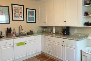 258 Robbins St, Waltham, MA 02453 - Photo 2