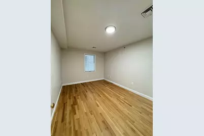 393 W Broadway #7, Boston, MA 02127 - Photo 12