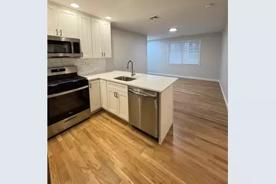 393 W Broadway #7, Boston, MA 02127 - Photo 6