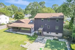 31 Candy Ln, Brockton, MA 02301 - Photo 6