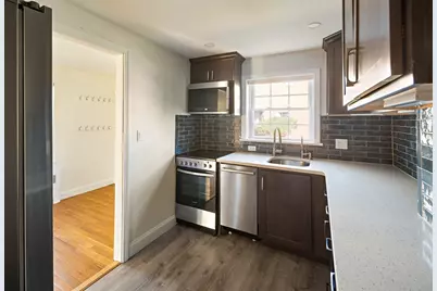 39 Charlesbank Rd #39, Newton, MA 02458 - Photo 10