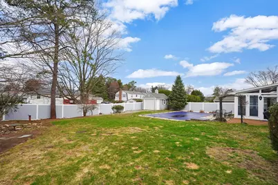 135 Nutmeg Cir, Chicopee, MA 01020 - Photo 38