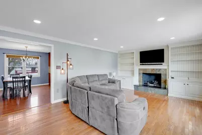 135 Nutmeg Cir, Chicopee, MA 01020 - Photo 12