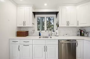 5 Viking St, Gloucester, MA 01930 - Photo 12