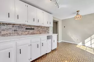 26 Rainbow Ln, Mashpee, MA 02649 - Photo 12