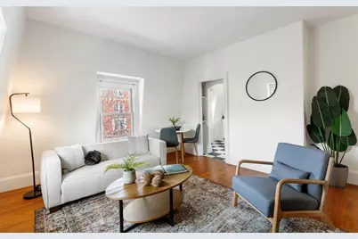 26 Linnaean St #3, Cambridge, MA 02138 - Photo 4