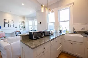 30 Pinckney St, Boston, MA 02114 - Photo 4
