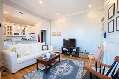 30 Pinckney St #7, Boston, MA 02114 - Photo 2