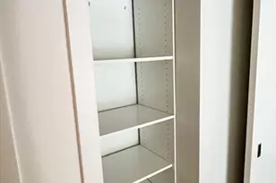 2 Earhart St, Cambridge, MA 02141 - Photo 8