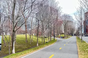 2 Earhart St, Cambridge, MA 02141 - Photo 22