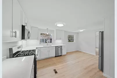 40 Victorian Way, West Bridgewater, MA 02379 - Photo 12