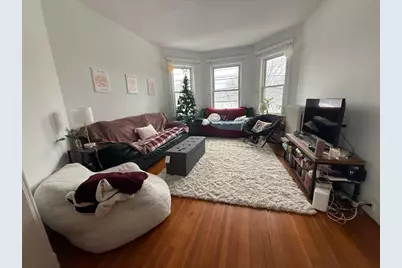 98 Cypress St #2, Brookline, MA 02445 - Photo 2