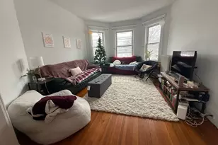 98 Cypress St, Brookline, MA 02445 - Photo 2