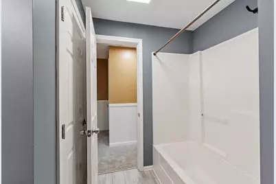 235 Oakland Ave #235, Methuen, MA 01844 - Photo 18