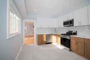 43 Tainter St, Medford, MA 02155 - Photo 4