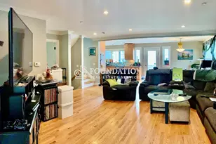 39 Selkirk Rd, Boston, MA 02135 - Photo 4