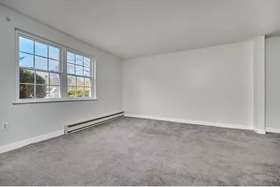 252 West St #13, Amherst, MA 01002 - Photo 4